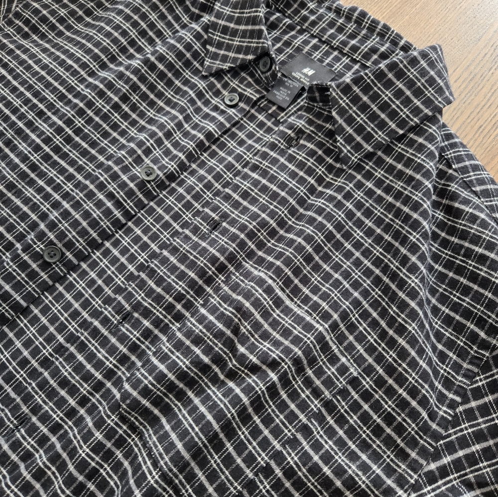 H&M Flannel - Picture 3 of 3